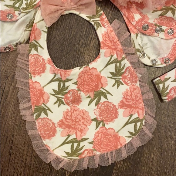 Baby girl floral tutu set. Nicole Miller 3-6 month - Picture 4 of 5